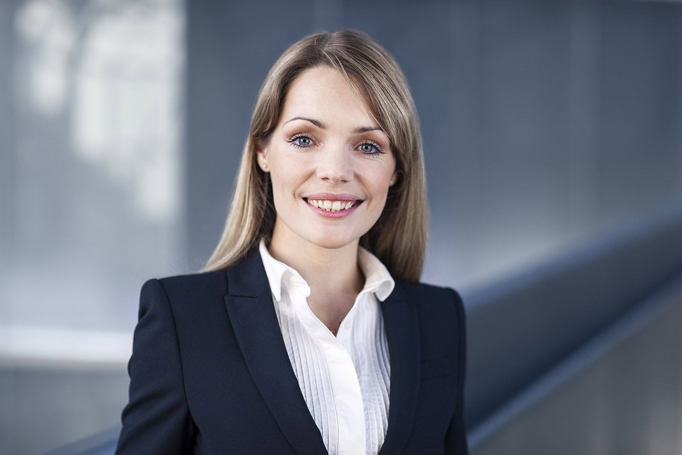 Fotografie von professioneller Business-Porträtaufnahme in Köln.