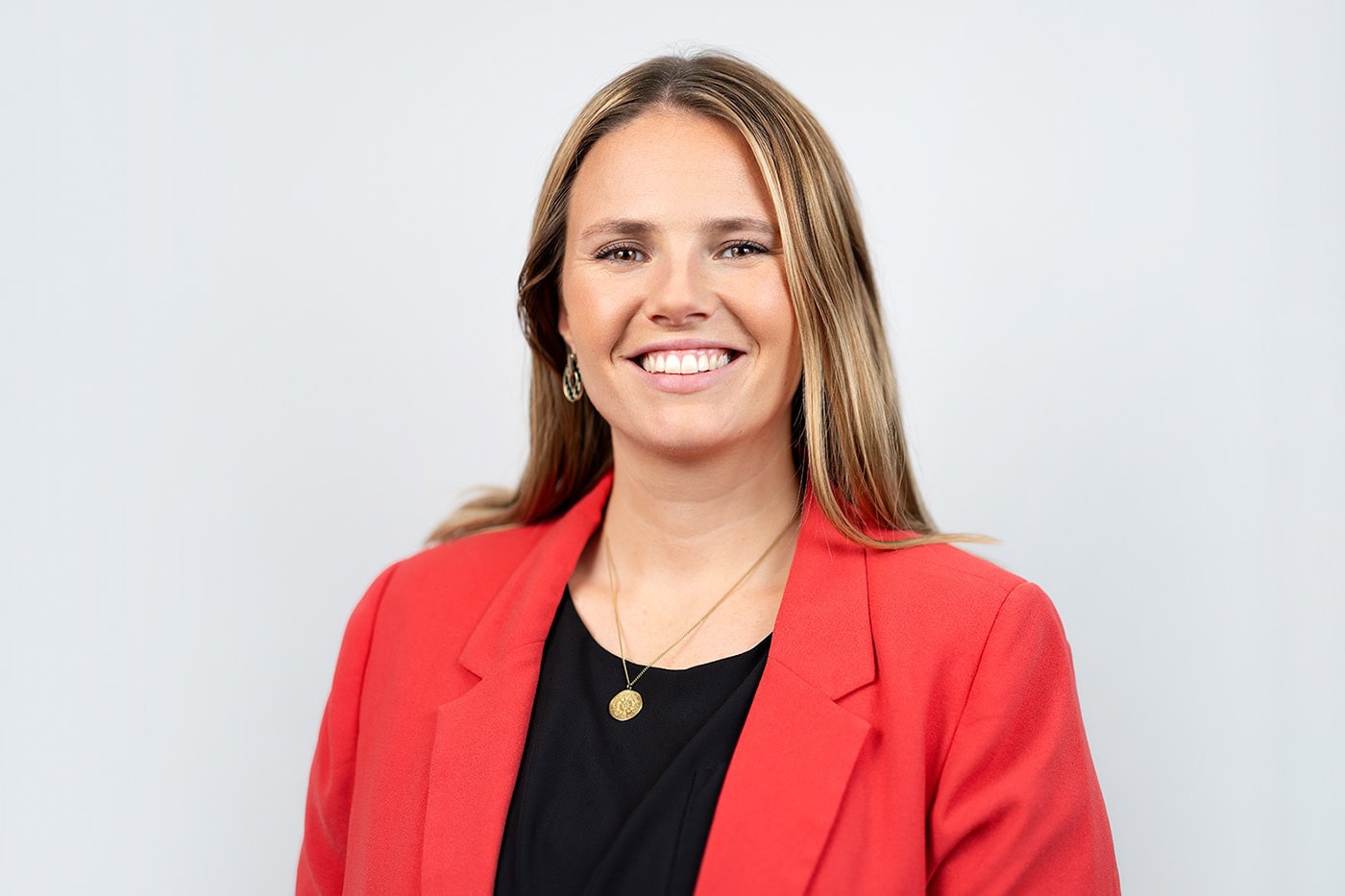 Professionelles Business Portrait einer Frau im Fotostudio